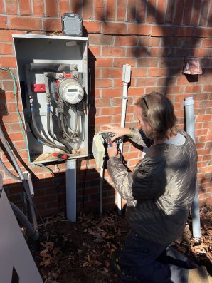 Electrician in Hickory, NC

Preparing for a new Automatic 400 Amp Transfer Switch and 24 KW Generator on Lake Hickory (2)