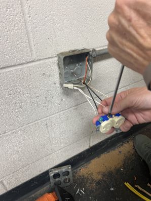 Outlet Replacement in Hickory, NC (2)